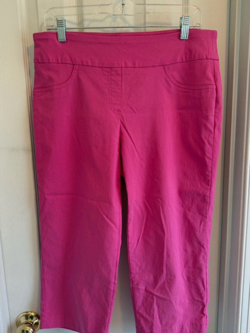 Ruby Red Women's Hot Pink Pull-On Stretch Capris
